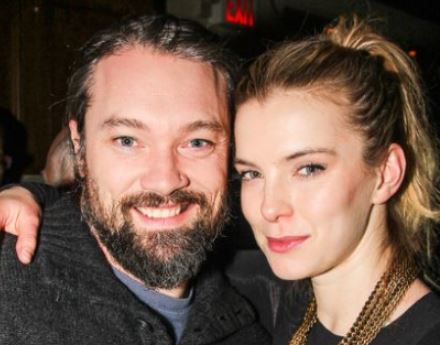 Cosmo Pfeil with his wife Betty Gilpin